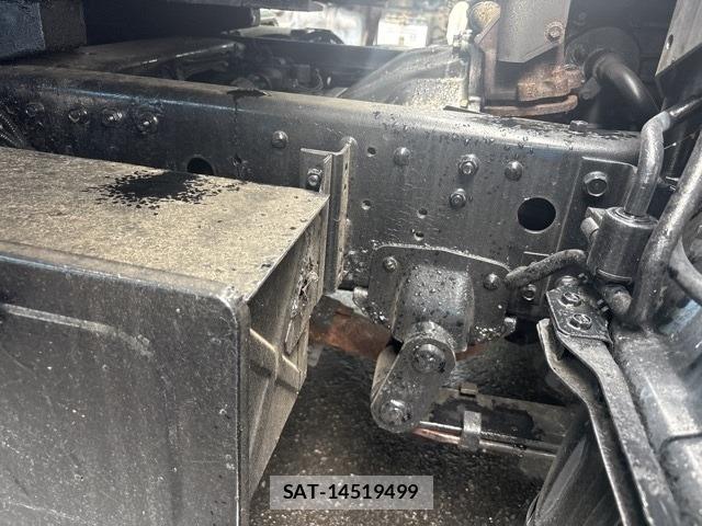 Mitsubishi CANTER 2001 8952800-17