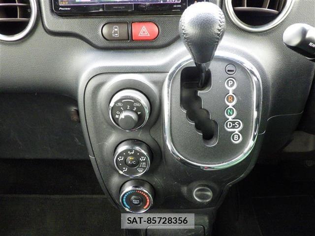 Toyota SPADE 2016 8917210-5