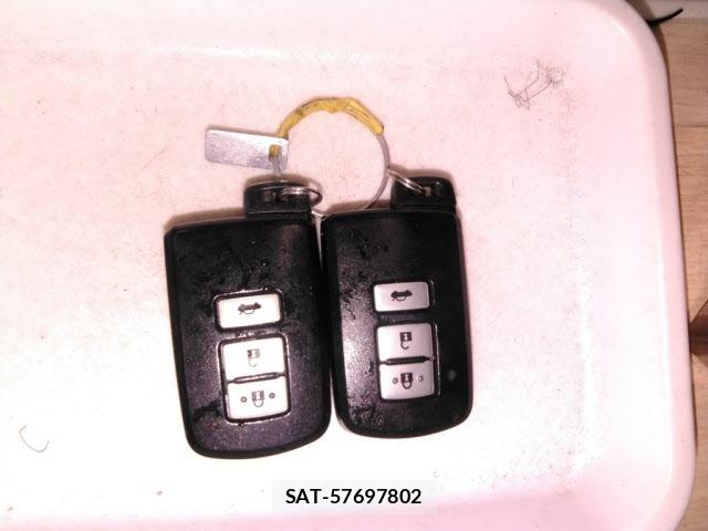 Toyota CROWN 2014 8770006-10