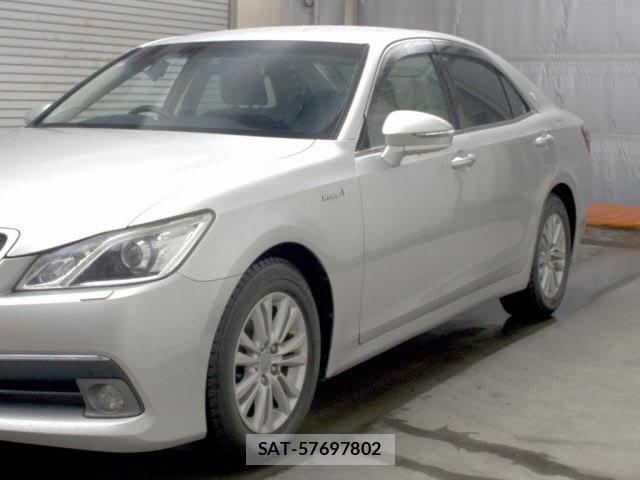 Toyota CROWN 2014 8770006-4
