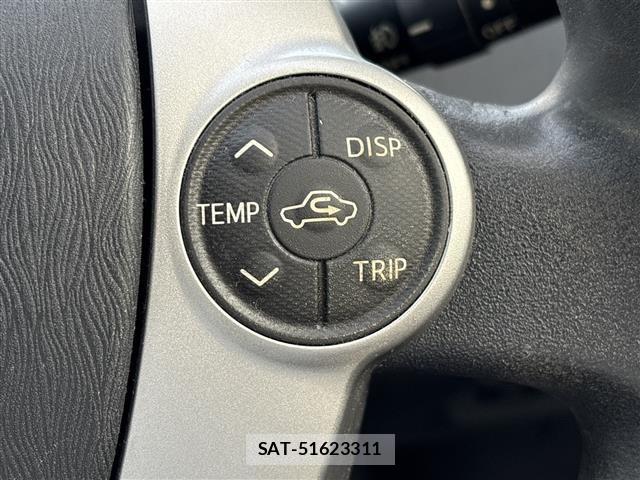 Toyota PRIUS 2011 8938551-6