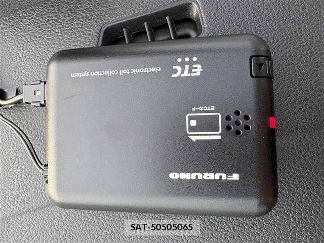 Toyota ROOMY 2025 8913958-1