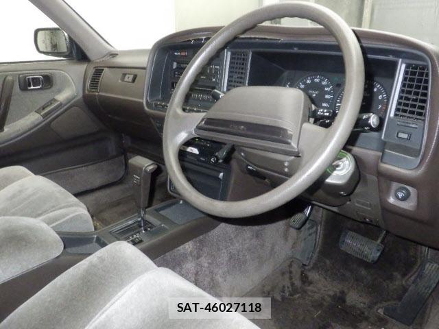 Toyota CROWN 1988 8770013-3