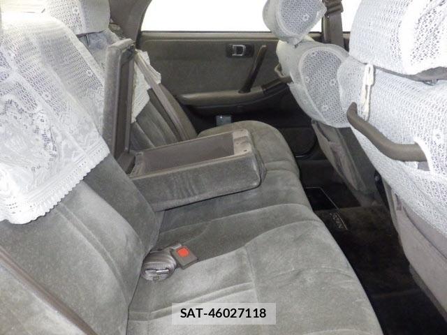 Toyota CROWN 1988 8770013-8