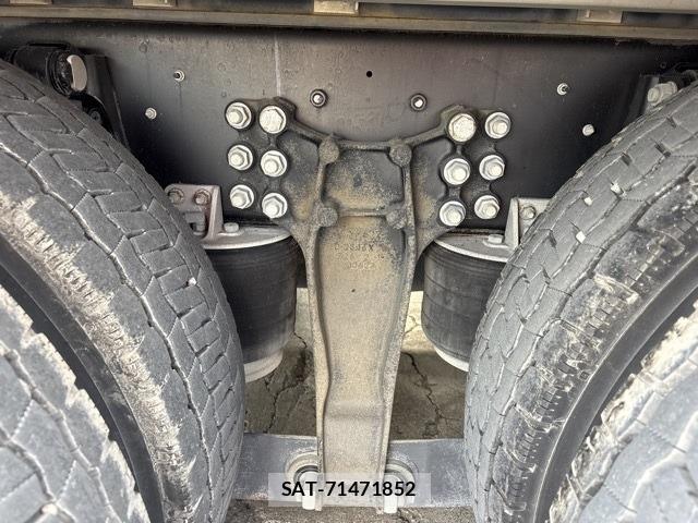 Isuzu GIGA 2018 8758294-9