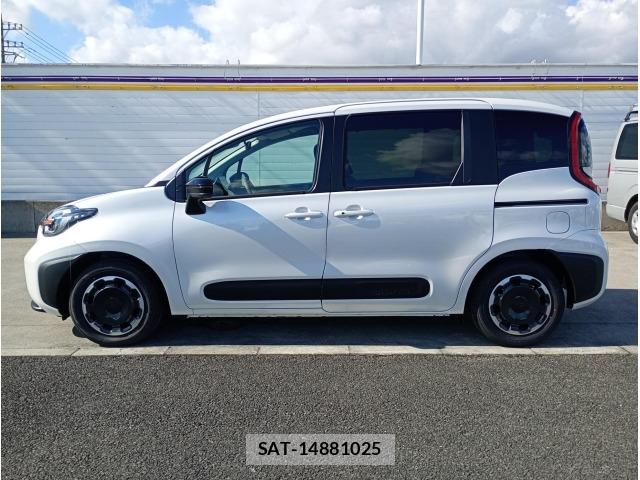 Toyota SIENTA 2026 8903011-41
