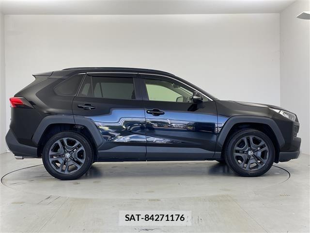 Toyota RAV4 2023 8938039-13