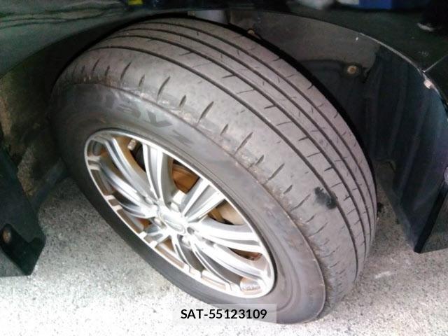 Toyota NOAH 2015 8870211-9