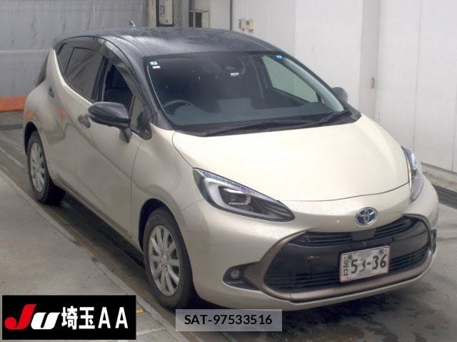 Toyota AQUA 2025 8682941-0
