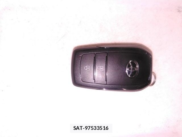 Toyota AQUA 2025 8682941-10