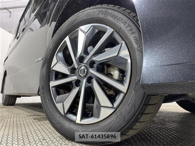 Nissan SERENA 2019 8924157-12