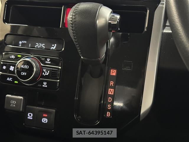 Toyota ROOMY 2023 8913985-11
