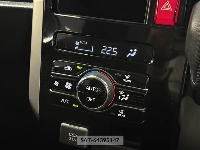 Toyota ROOMY 2023 8913985-13