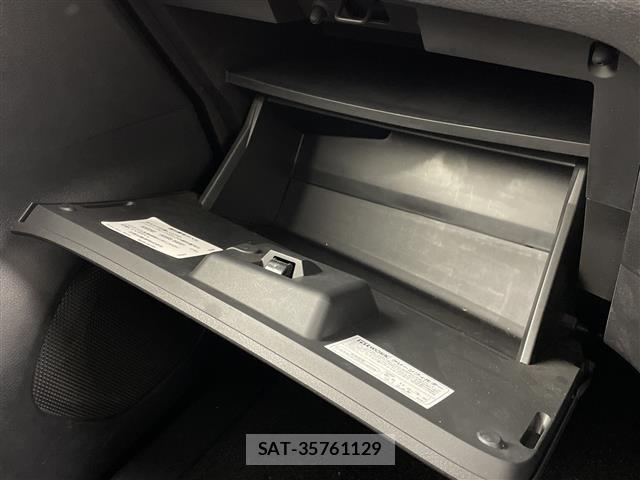 Nissan SERENA 2021 8924187-7