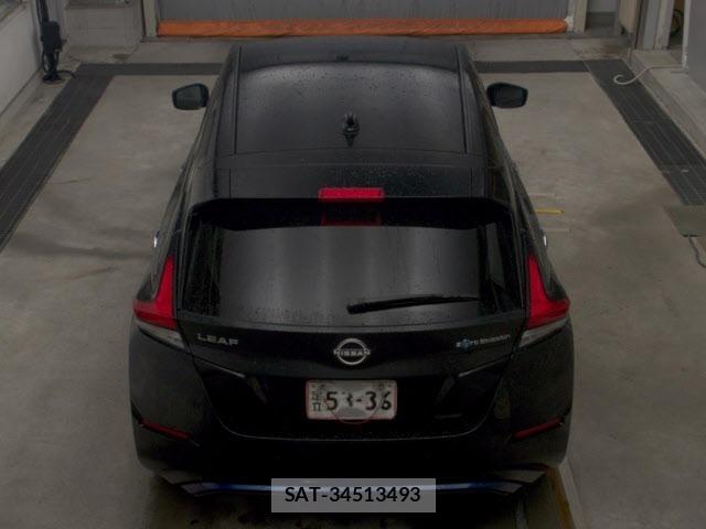 Nissan LEAF 2021 8774105-7