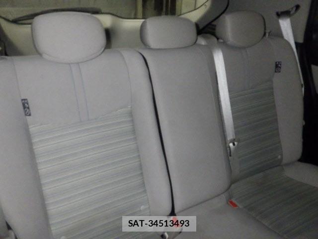 Nissan LEAF 2021 8774105-8