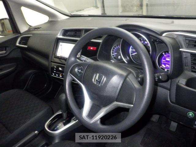 Honda FIT 2013 8862116-3