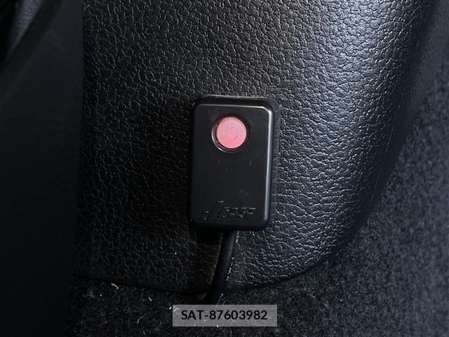 Toyota PRIUS PHV 2021 8915572-1