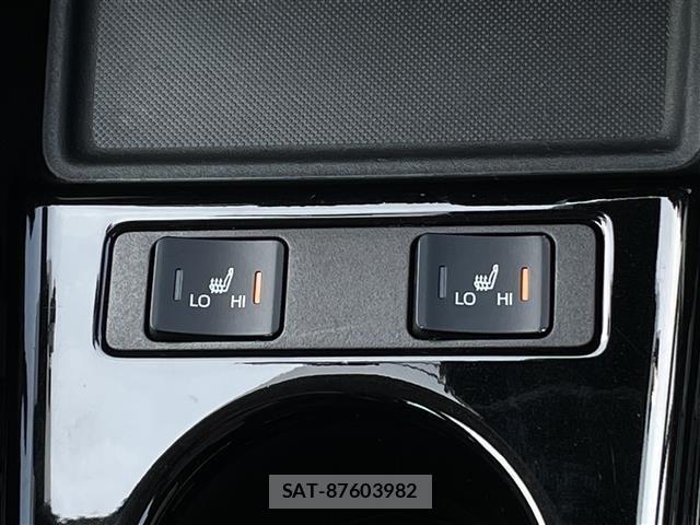 Toyota PRIUS PHV 2021 8915572-18
