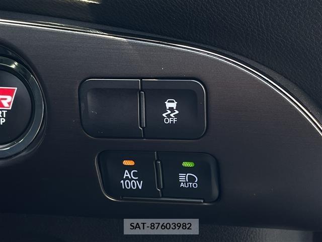 Toyota PRIUS PHV 2021 8915572-7
