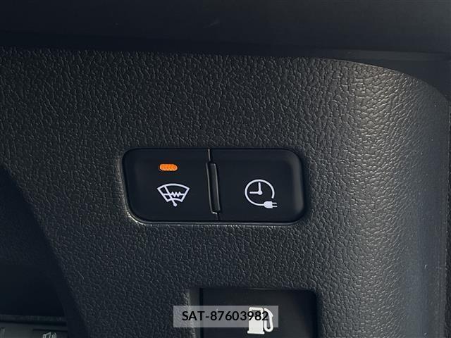 Toyota PRIUS PHV 2021 8915572-8