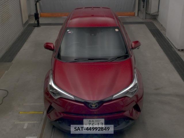 Toyota C-HR 2018 8684277-6