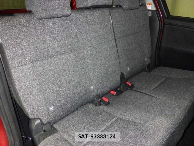 Toyota SIENTA 2023 8672429-8