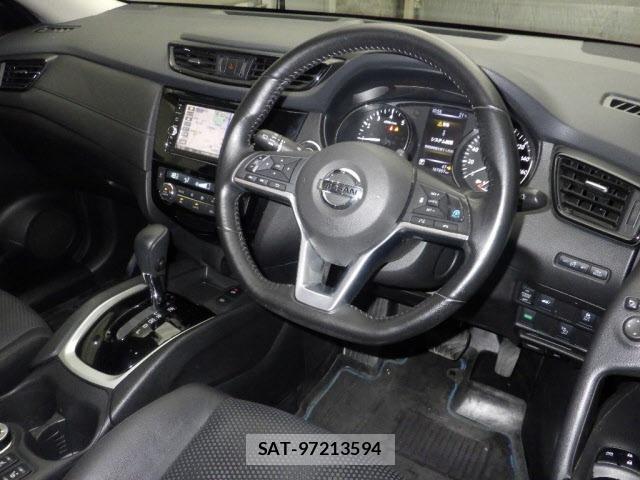 Nissan X-TRAIL 2017 8679298-3