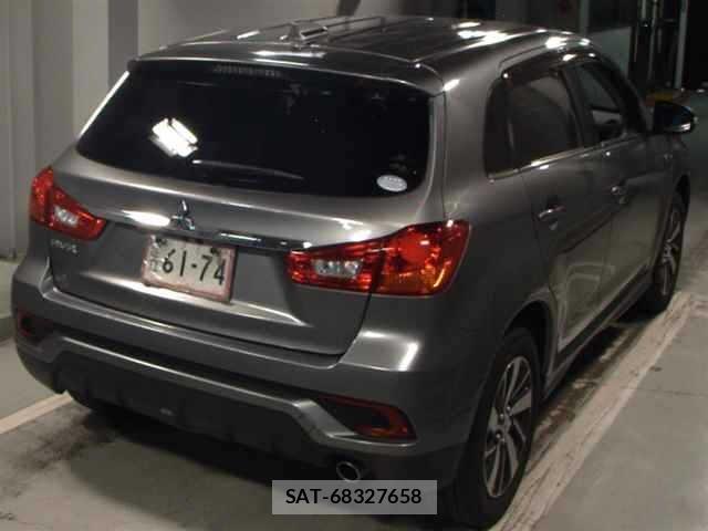 Mitsubishi RVR 2018 8931616-5