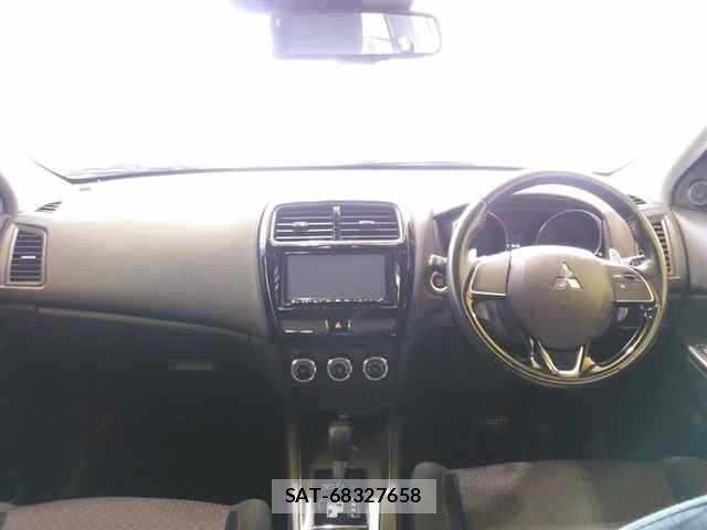 Mitsubishi RVR 2018 8931616-8