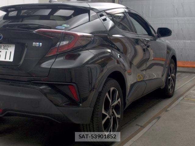 Toyota C-HR 2017 8684278-5