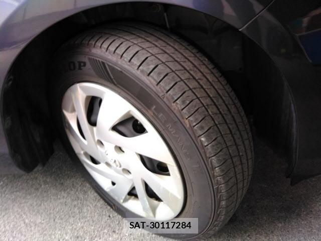 Toyota AQUA 2015 8682942-9