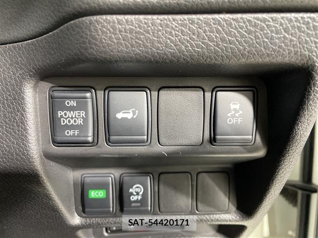 Nissan X-TRAIL 2018 8862529-3