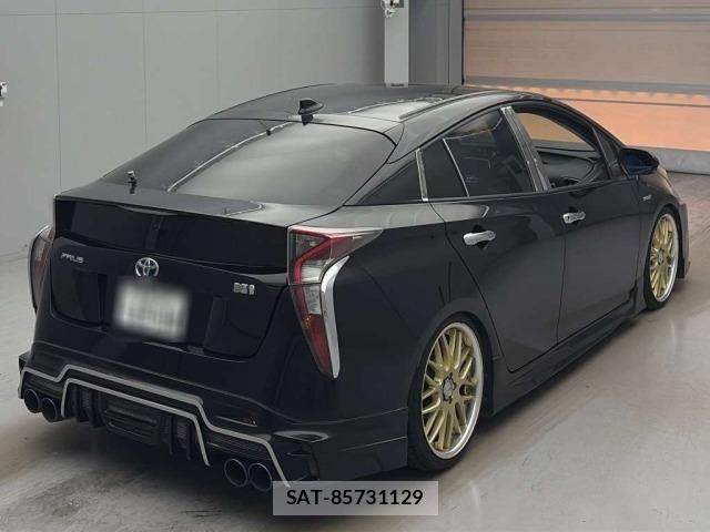 Toyota PRIUS 2016 8911364-1