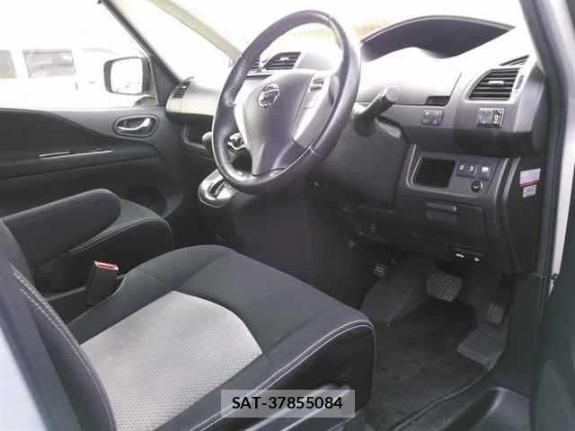 Nissan SERENA 2013 8672950-3