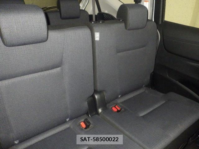 Toyota SIENTA 2017 8764428-8