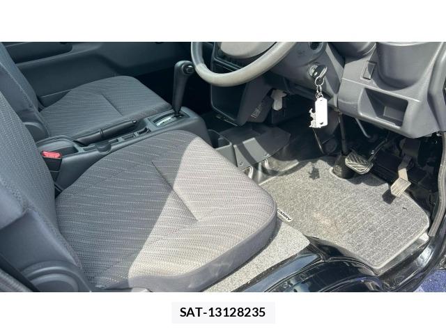 Suzuki CARRY TRUCK 2018 8933537-6