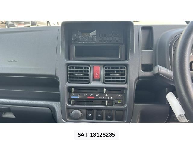 Suzuki CARRY TRUCK 2018 8933537-7