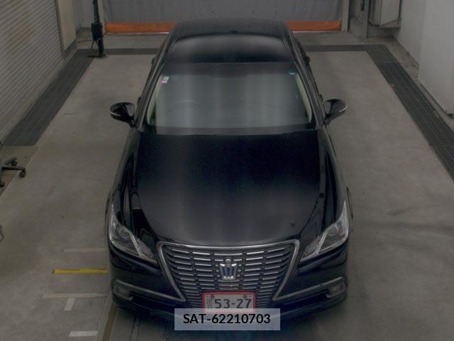 Toyota CROWN 2013 8680474-6