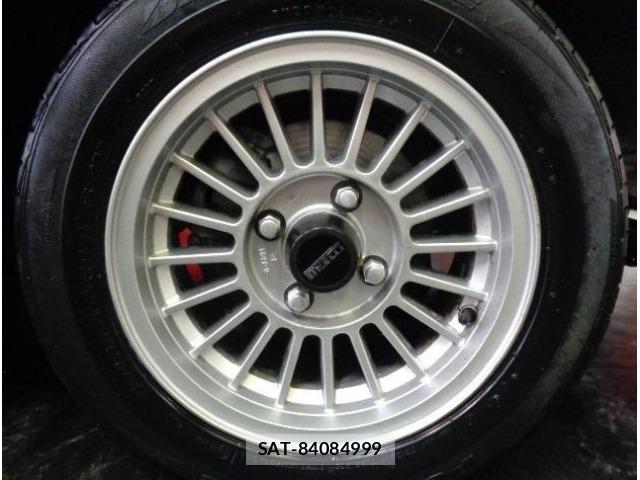 Mitsubishi LANCER 1985 8864184-11