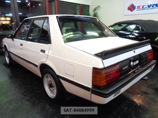 Mitsubishi LANCER 1985 8864184-13