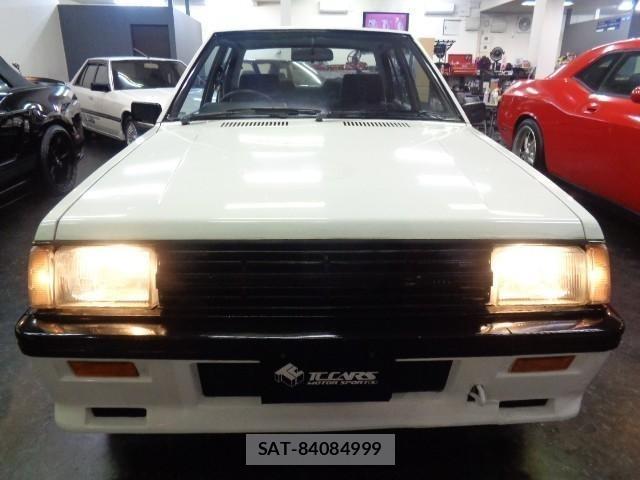 Mitsubishi LANCER 1985 8864184-18