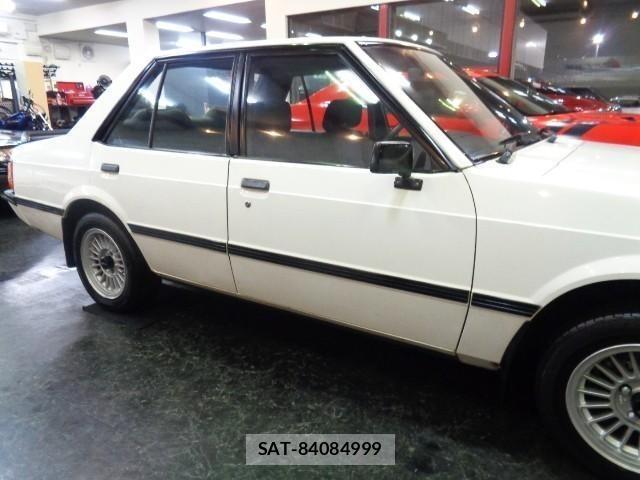 Mitsubishi LANCER 1985 8864184-27