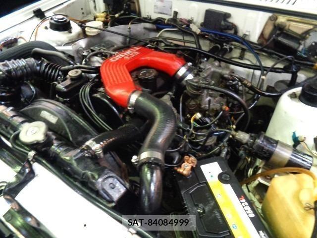 Mitsubishi LANCER 1985 8864184-31