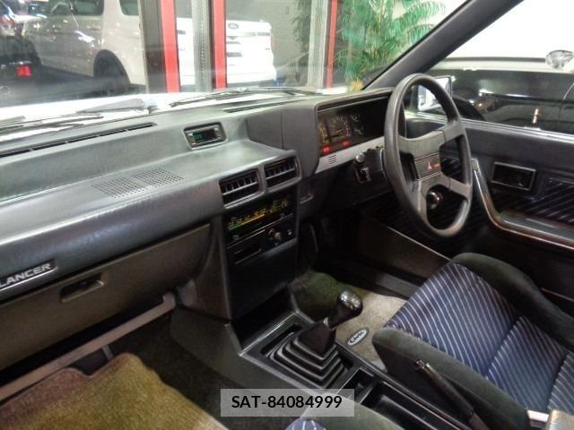 Mitsubishi LANCER 1985 8864184-4