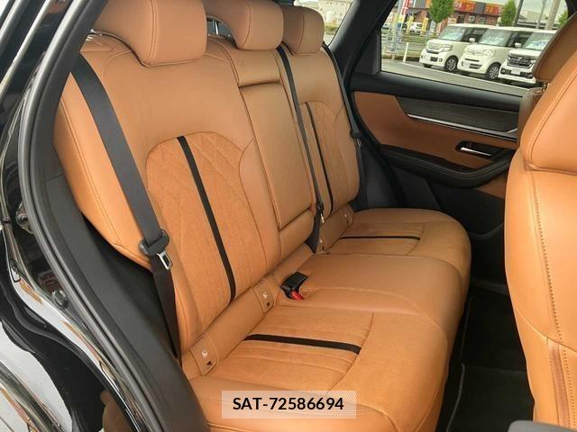 Mazda CX-60 2023 8953198-9