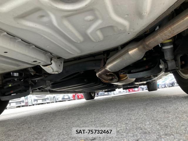Toyota ESQUIRE 2015 8908406-24