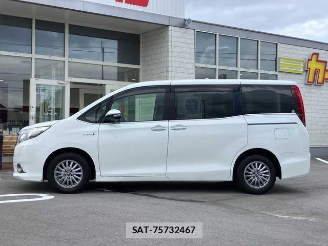 Toyota ESQUIRE 2015 8908406-5