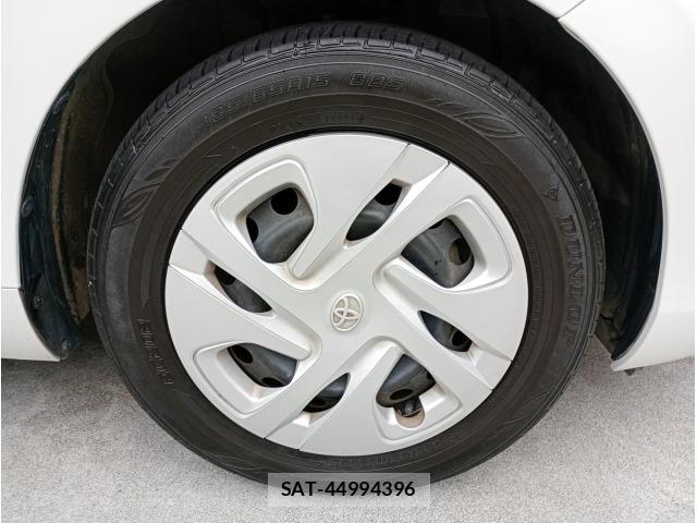 Toyota AQUA 2024 8682979-15