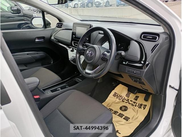 Toyota AQUA 2024 8682979-17